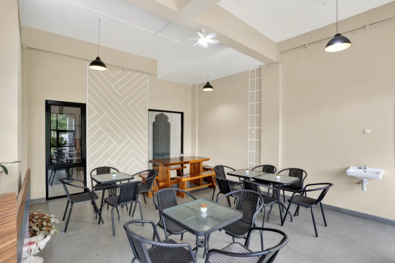 Cafetaria homestay